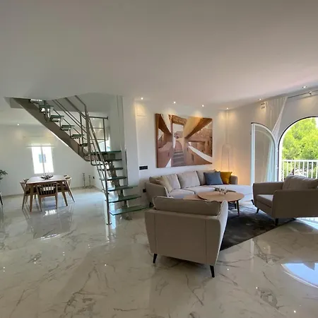 Apartment Exclusive Duplex Penthouse In Puerto Banus *